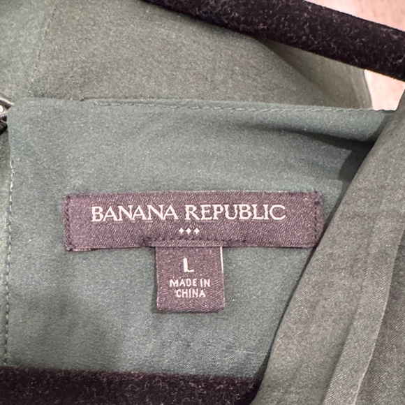 Banana Republic Dark Green Blouse - Picture 4 of 4